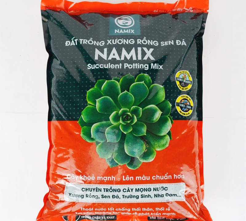Đất Trồng Xương Rồng, Sen Đá, Nha Đam Cây Mọng Nước Namix - Túi 5dm3 (Khoảng 3kg) Cung cấp dinh dưỡng cho cây 5-6 tháng, tiện lợi, sử dụng ngay không cần pha trộn VTNN Nông Điền Trang