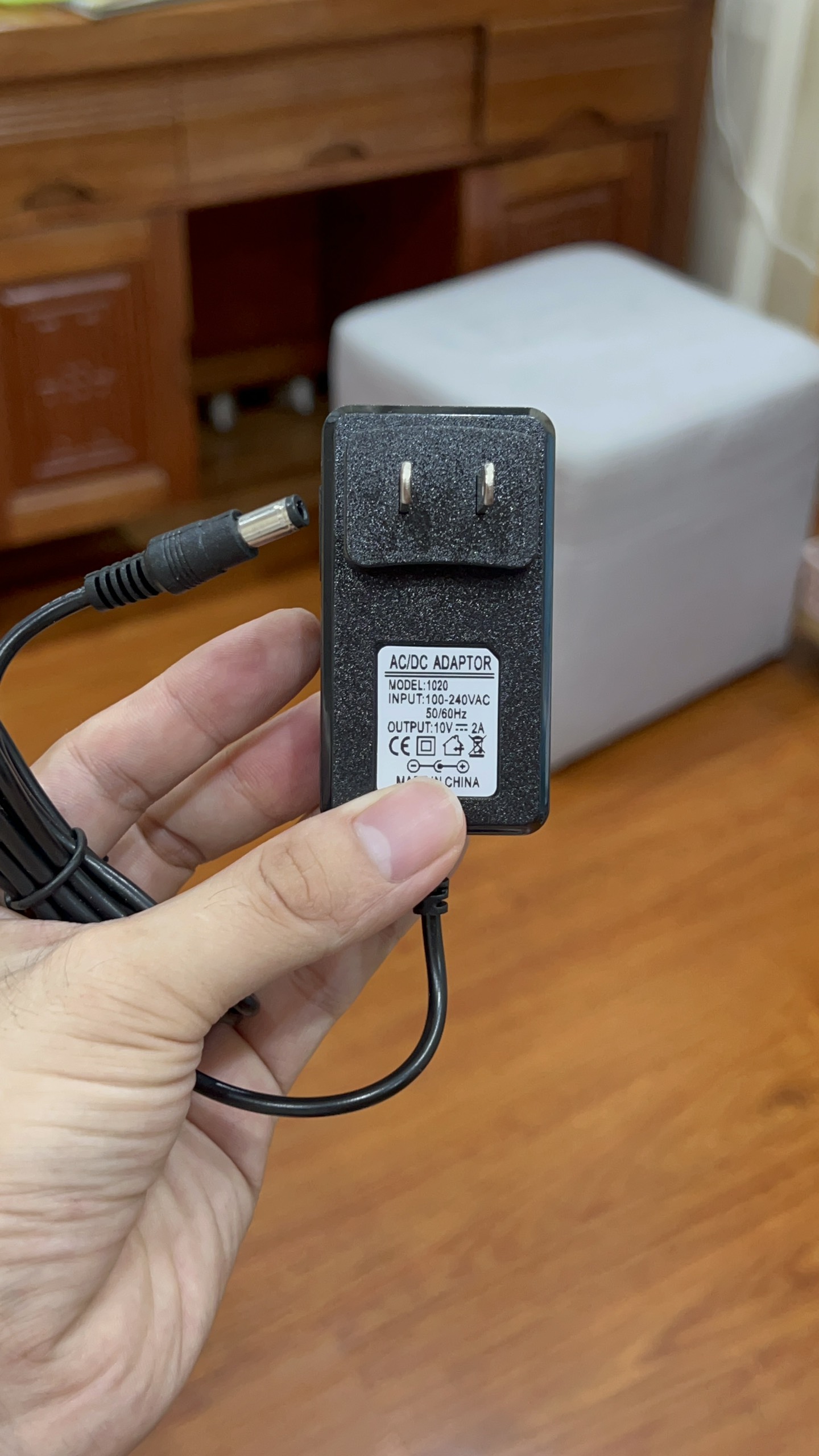 adapter 10v 2A loại tốt