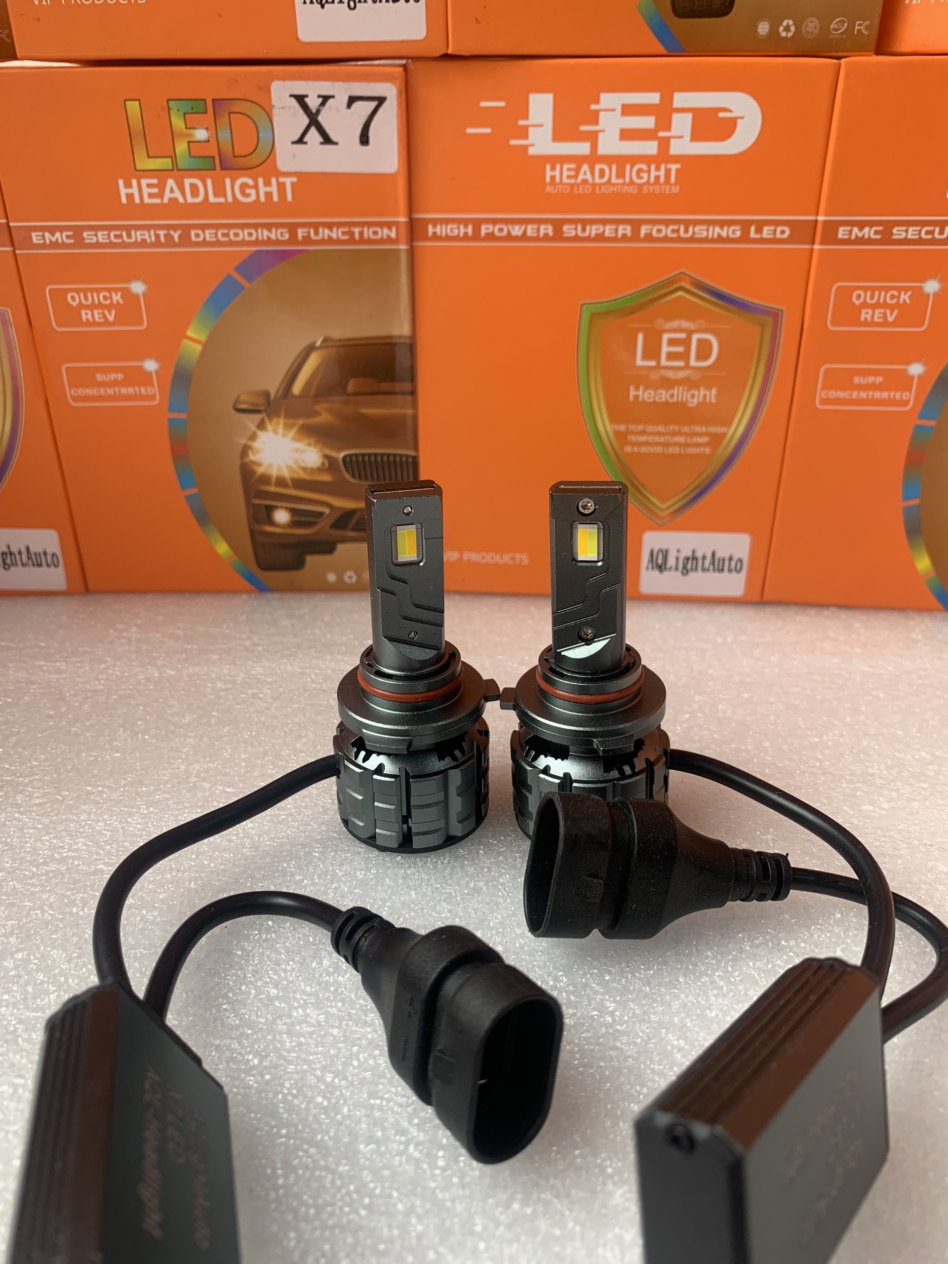 Led x7 3 màu chân 9012
