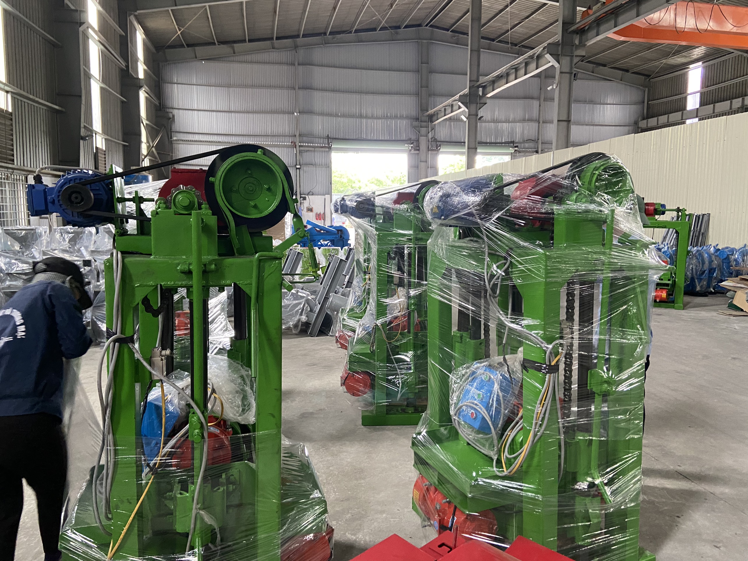 Máy đóng gạch không nung