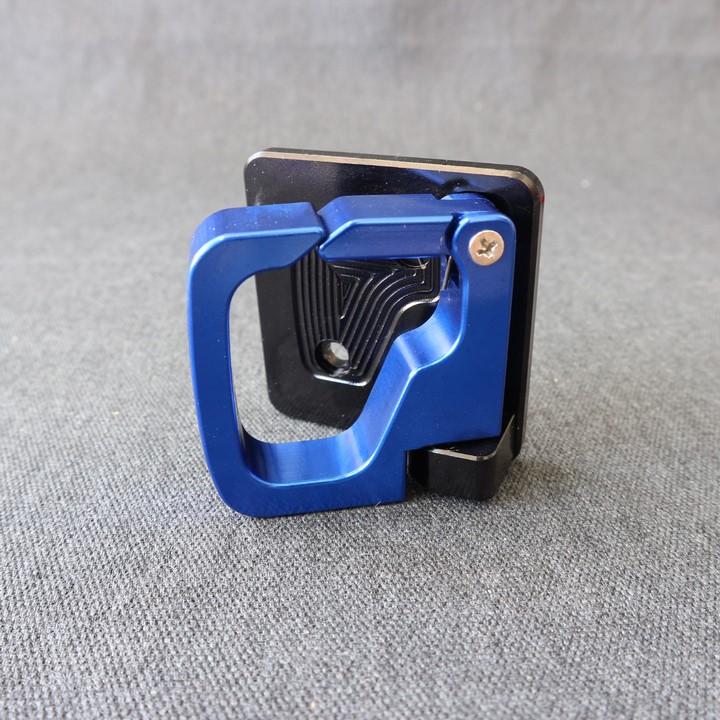 Móc treo máng đồ nhôm CNC cho xe HS (ĐỎ ĐẲNG CẤP)