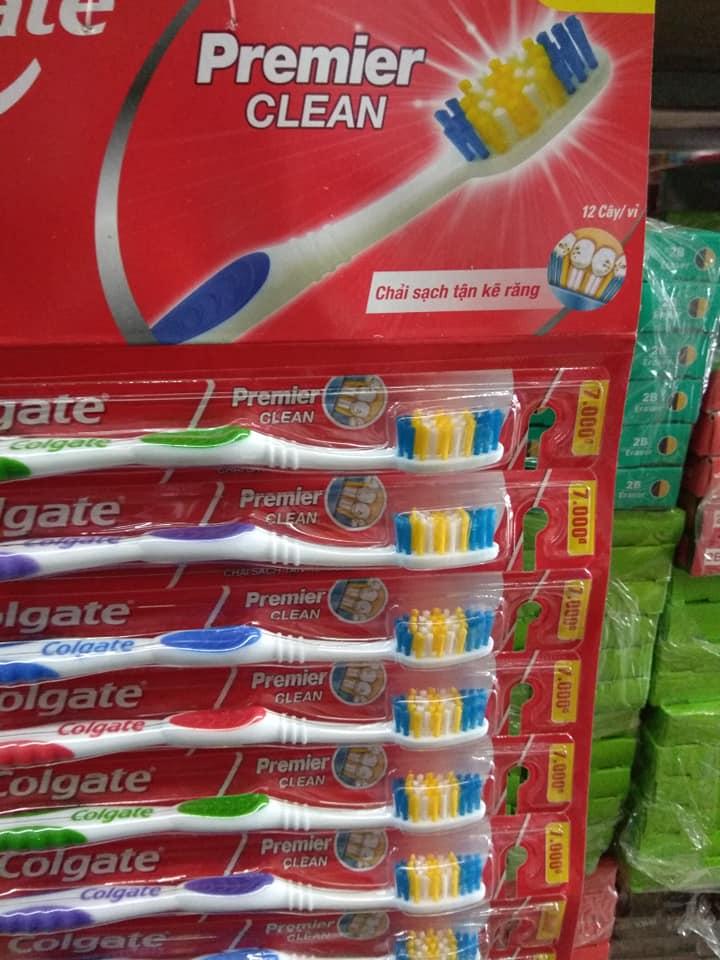 12 bàn chải đánh răng colgate ( 1 dây )