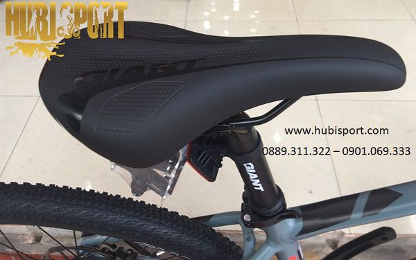Yên xe đạp thể thao GIANT Atx830