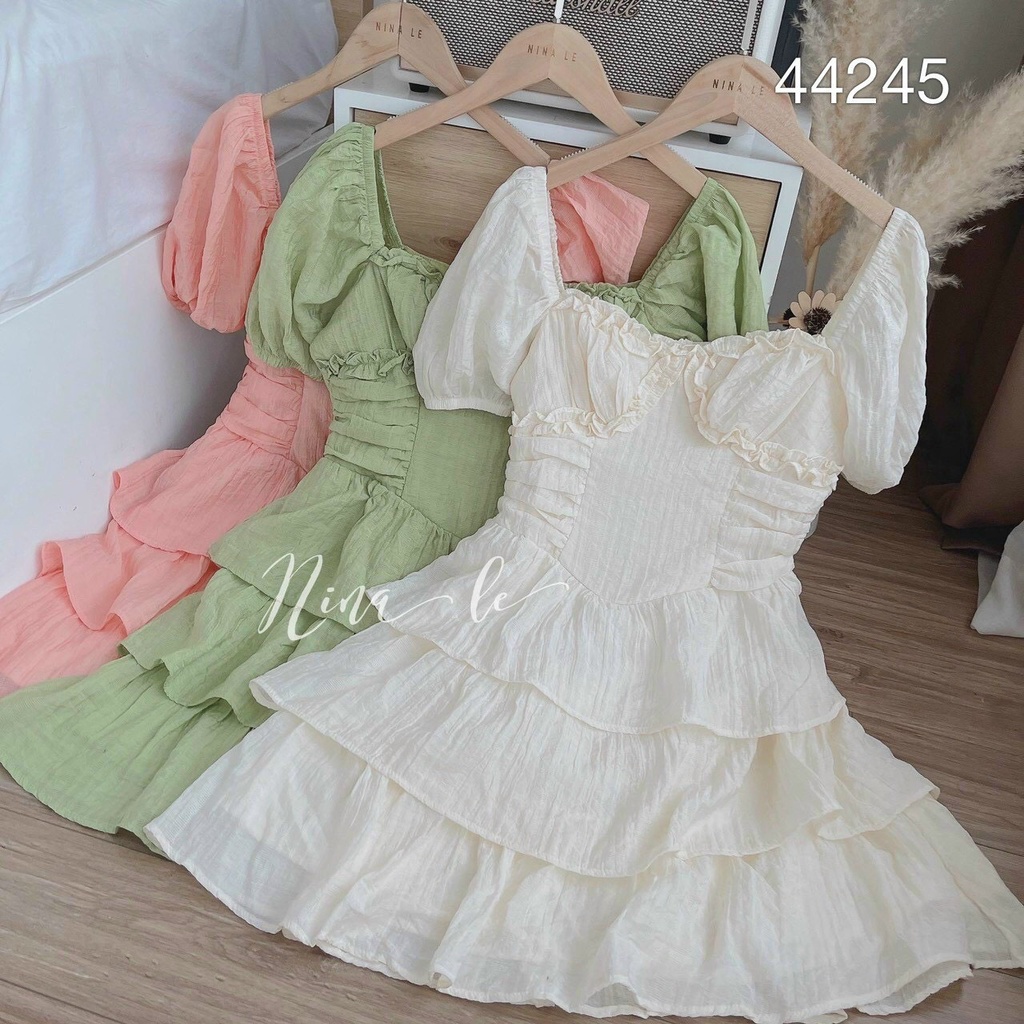 đầm lụa tầng bo eo kiểu cổ vuông ngắn tay DUTIEC30