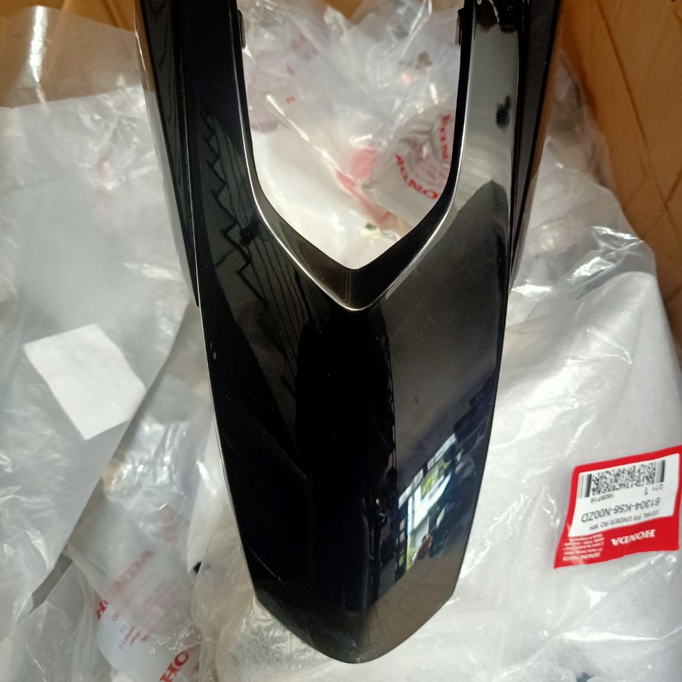 dè trước sonic 150 màu đen bóng