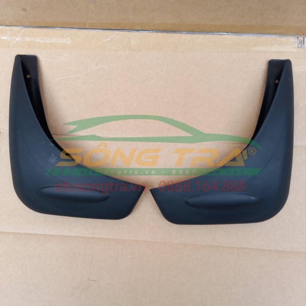 CHẮN BÙN BÁNH SAU DAEWOO MATIZ 1, 2 (GIÁ 1 CÁI)