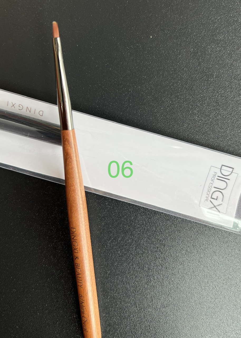 Cọ chuyên nail loại tốt cán gỗ dingxi