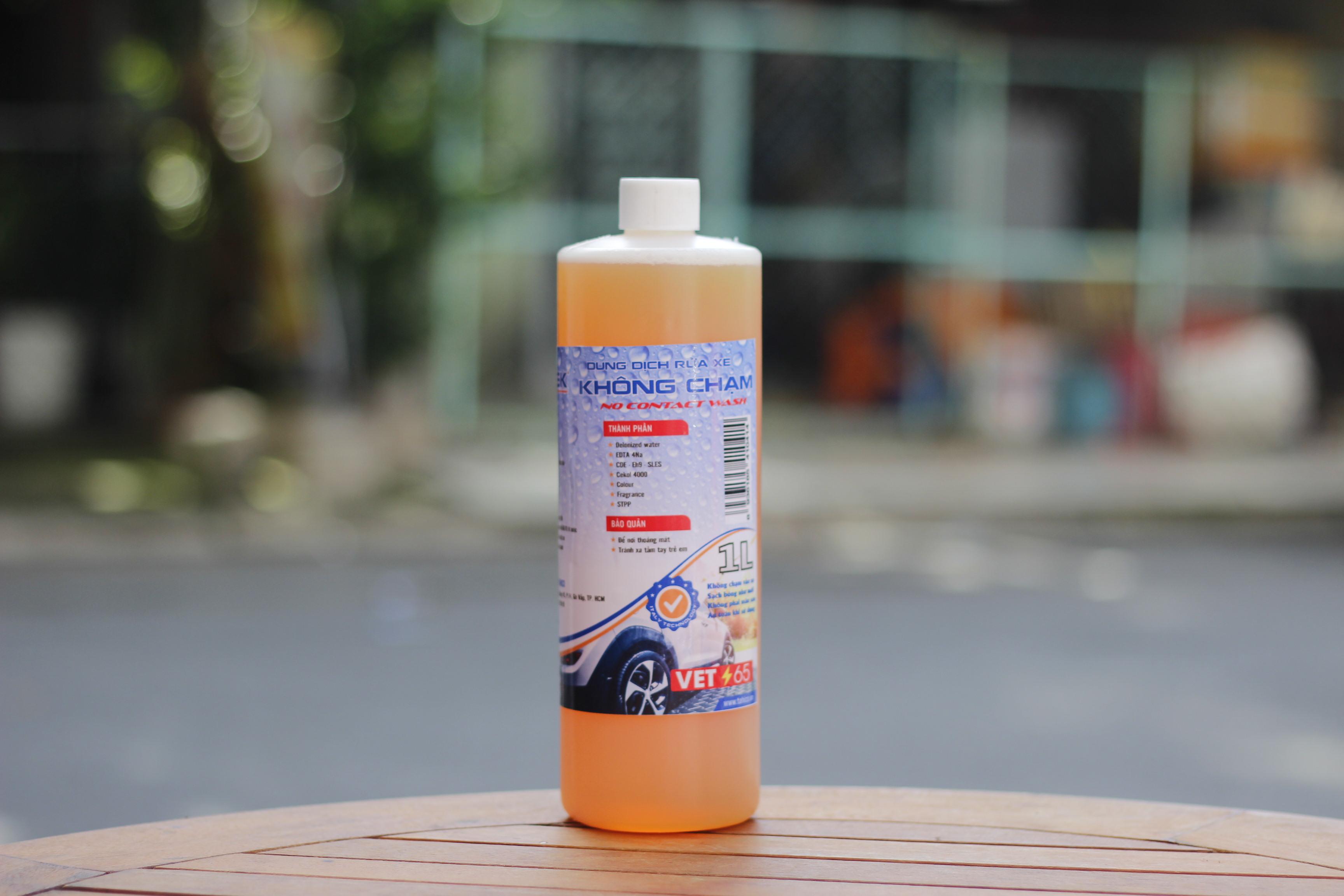 Dung dịch rửa xe không chạm Ventek VET65 chai 1 lít (BIO25)