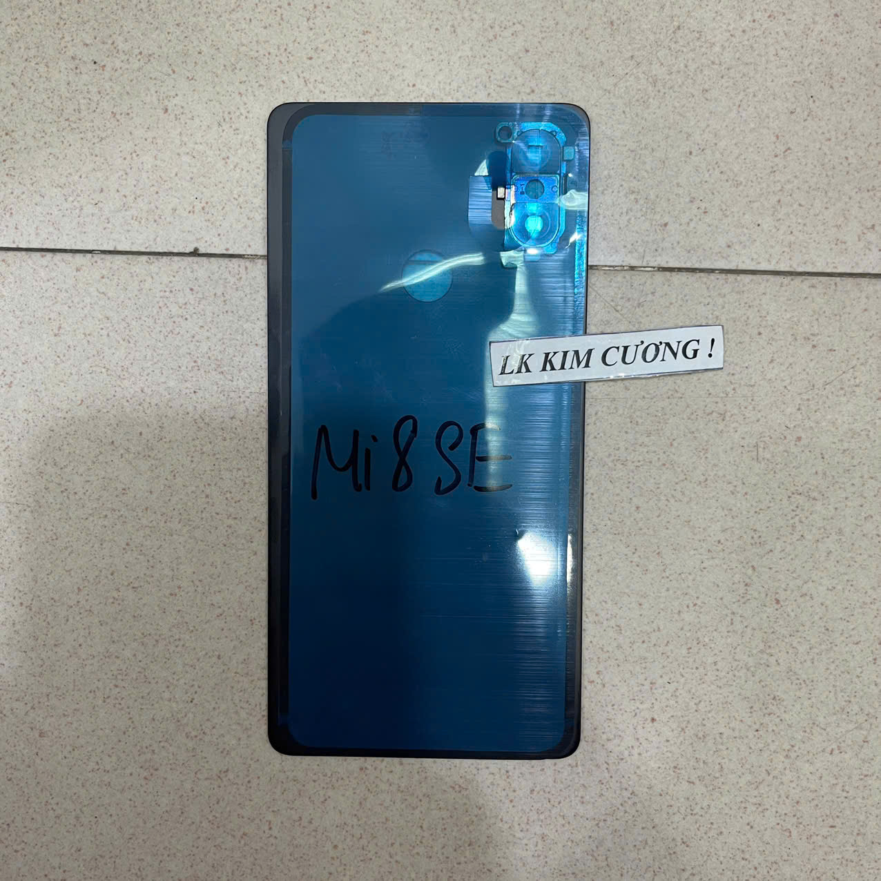 Nắp lưng xiaomi MI 8 SE