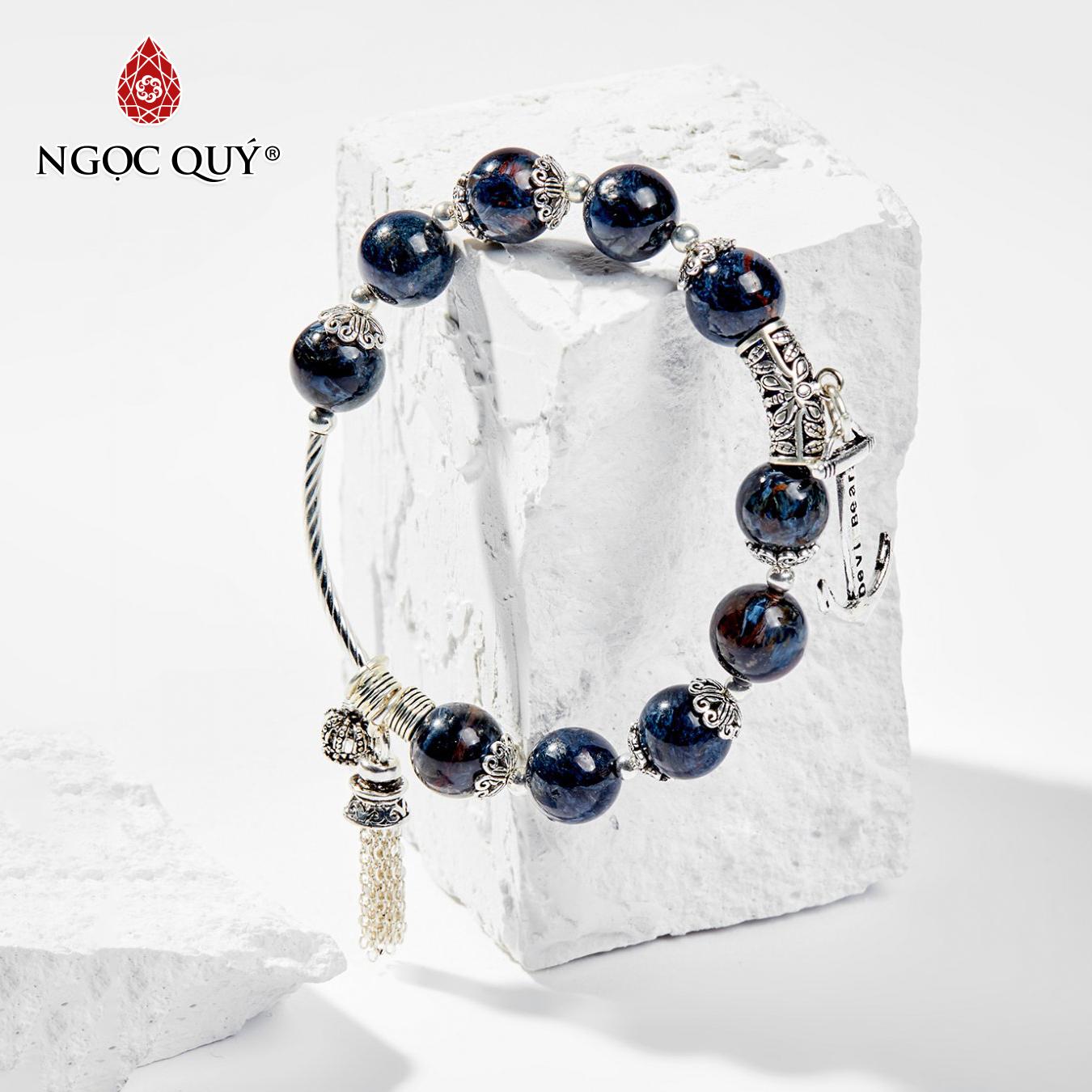 Vòng tay phong thủy đá pietersite charm tassel 10mm - Ngọc Quý Gemstones