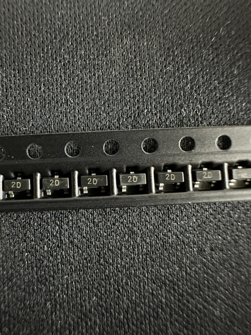 Tran transistor smd code 2d a92 ksp92 mps92 92 pnp 0.2a 300v sot-23 dán