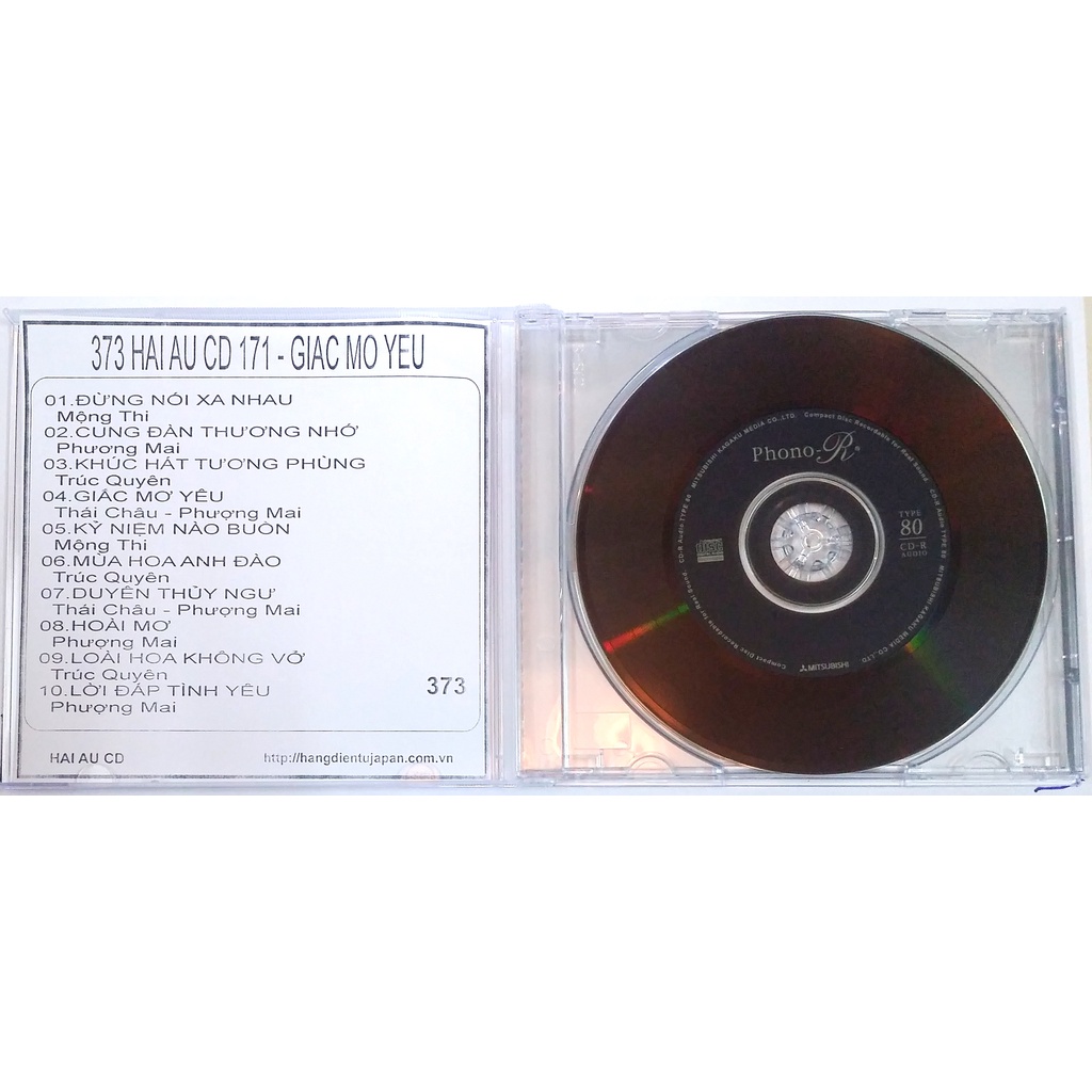 CD phono gồm 8 đĩa ghi nhạc sẵn.