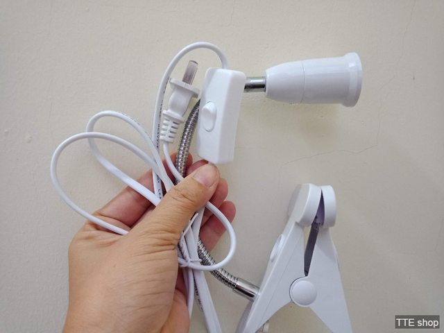 Chân đèn để bàn kẹp DÀI 20cm, đui xoáy E27 phổ biến nhất