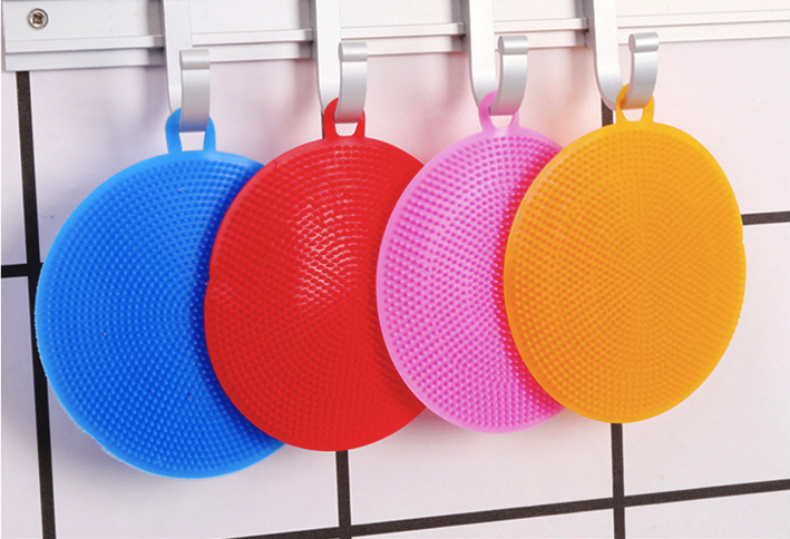 Miếng rửa chén bát, xoong nồi silicon có móc treo b053