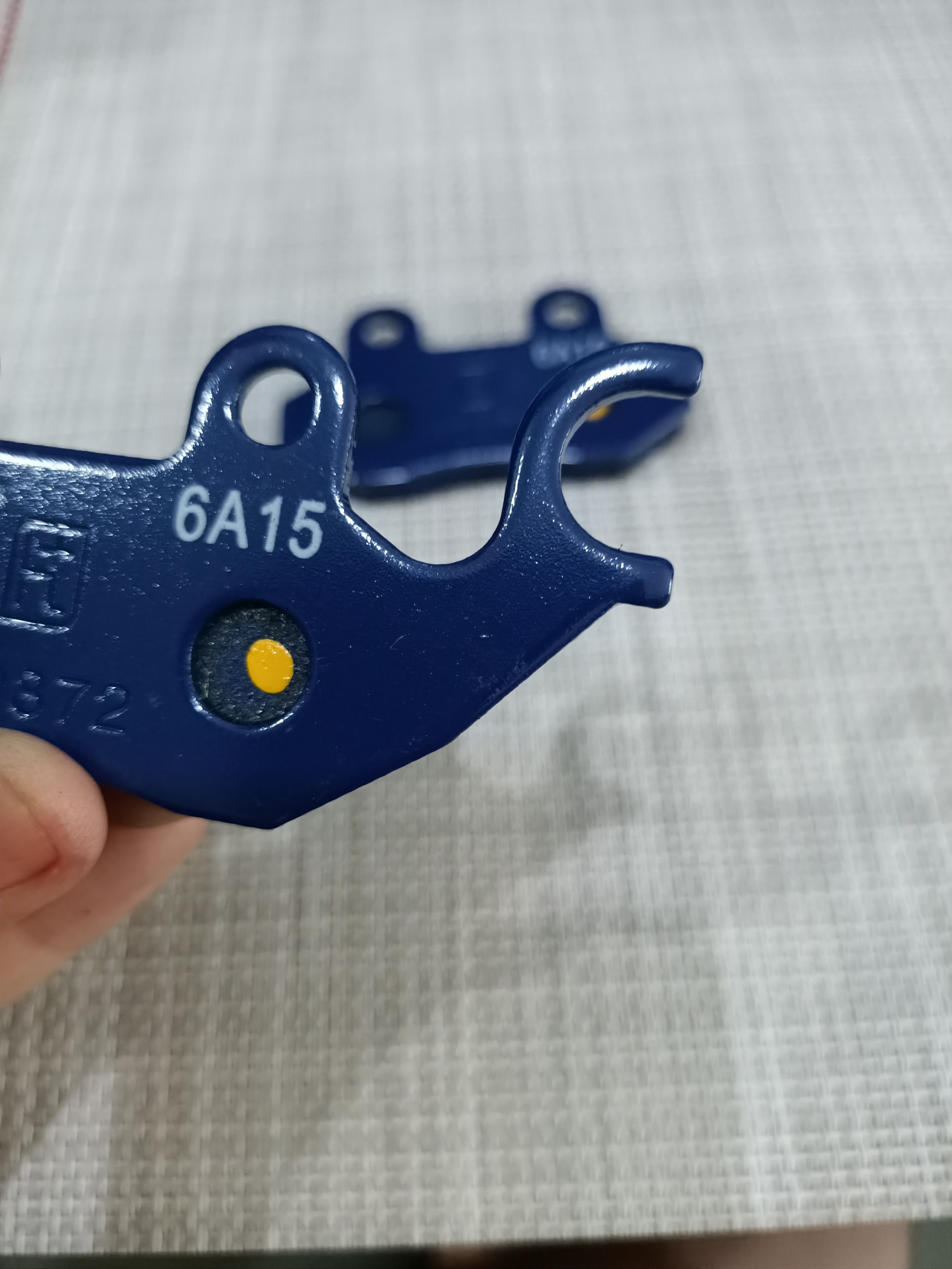 Má phanh thắng đĩa xe Magic, Shark
