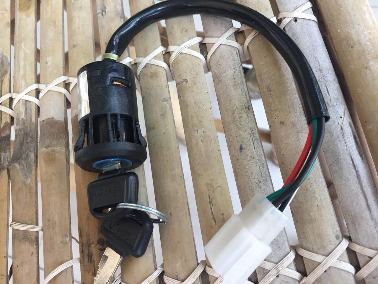 ổ khóa điện xe cub 81-86