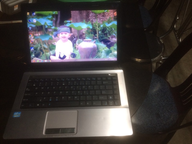 laptop asus k43e i3,ram 4g,hdd 500g,pin trâu gần 3h (hình thật)