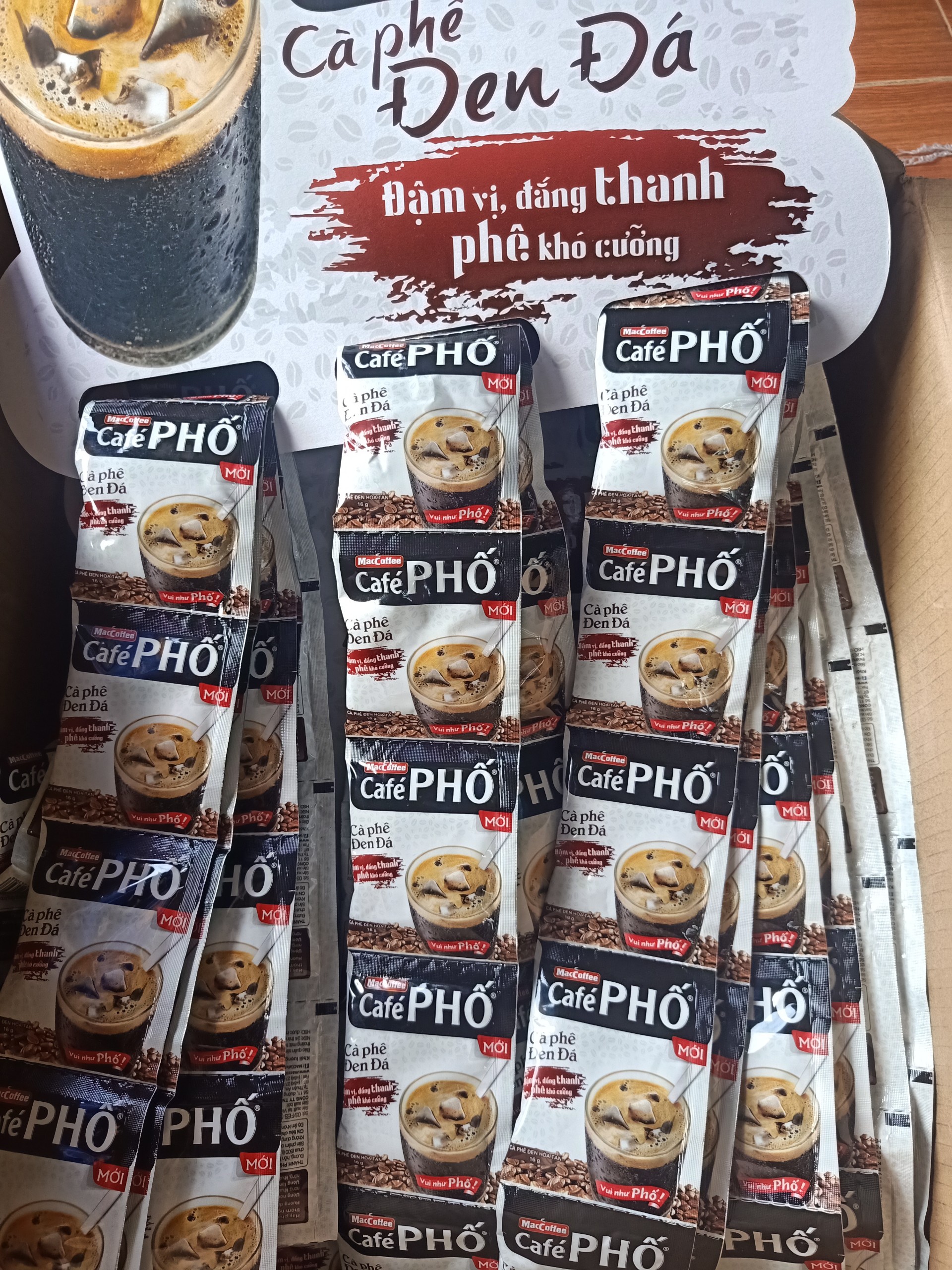 Cà Phê Phố Đen Đá ( Dây 10 gói x 16g)