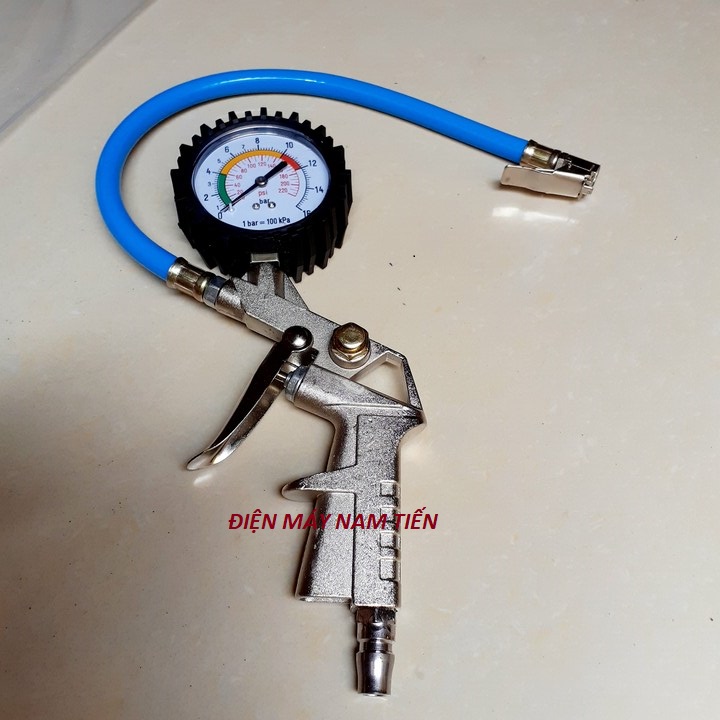 S.úng Bơm Lốp ô tô xe máy có đồng hồ đo áp suất