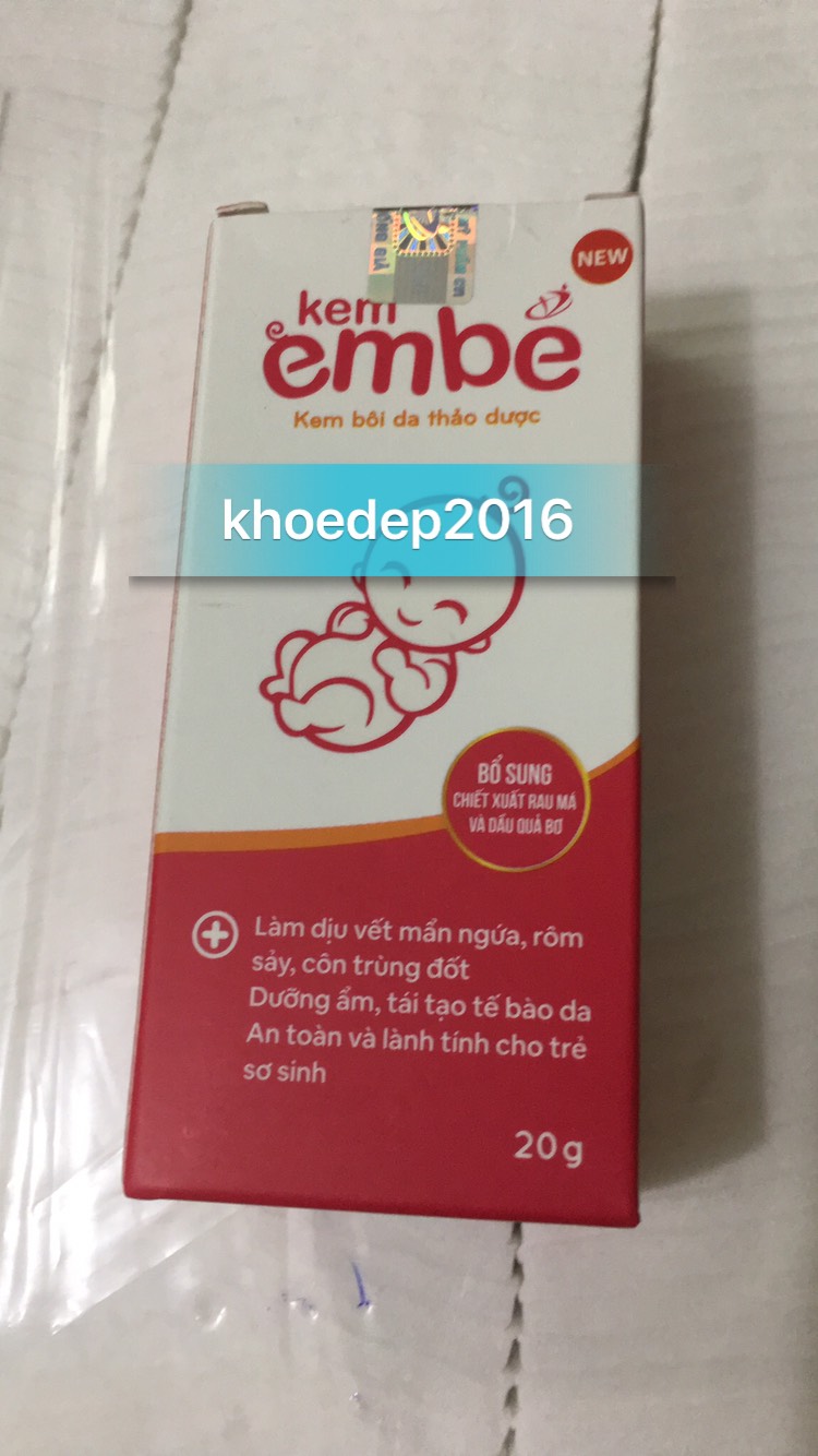 Kem em bé rôm sảy và chống hăm cho bé
