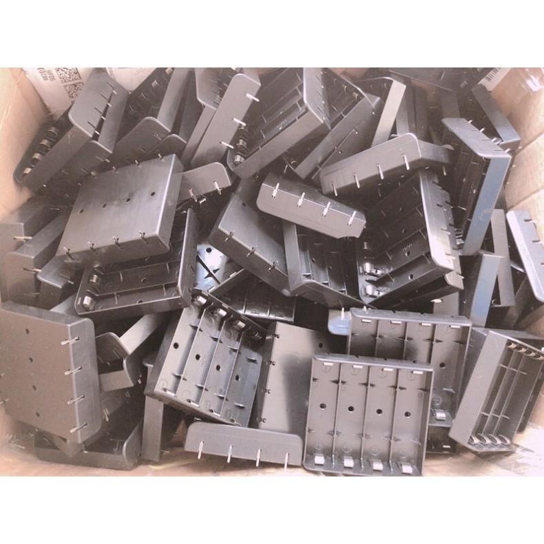 Khay cân bằng 4 cell pin 21700