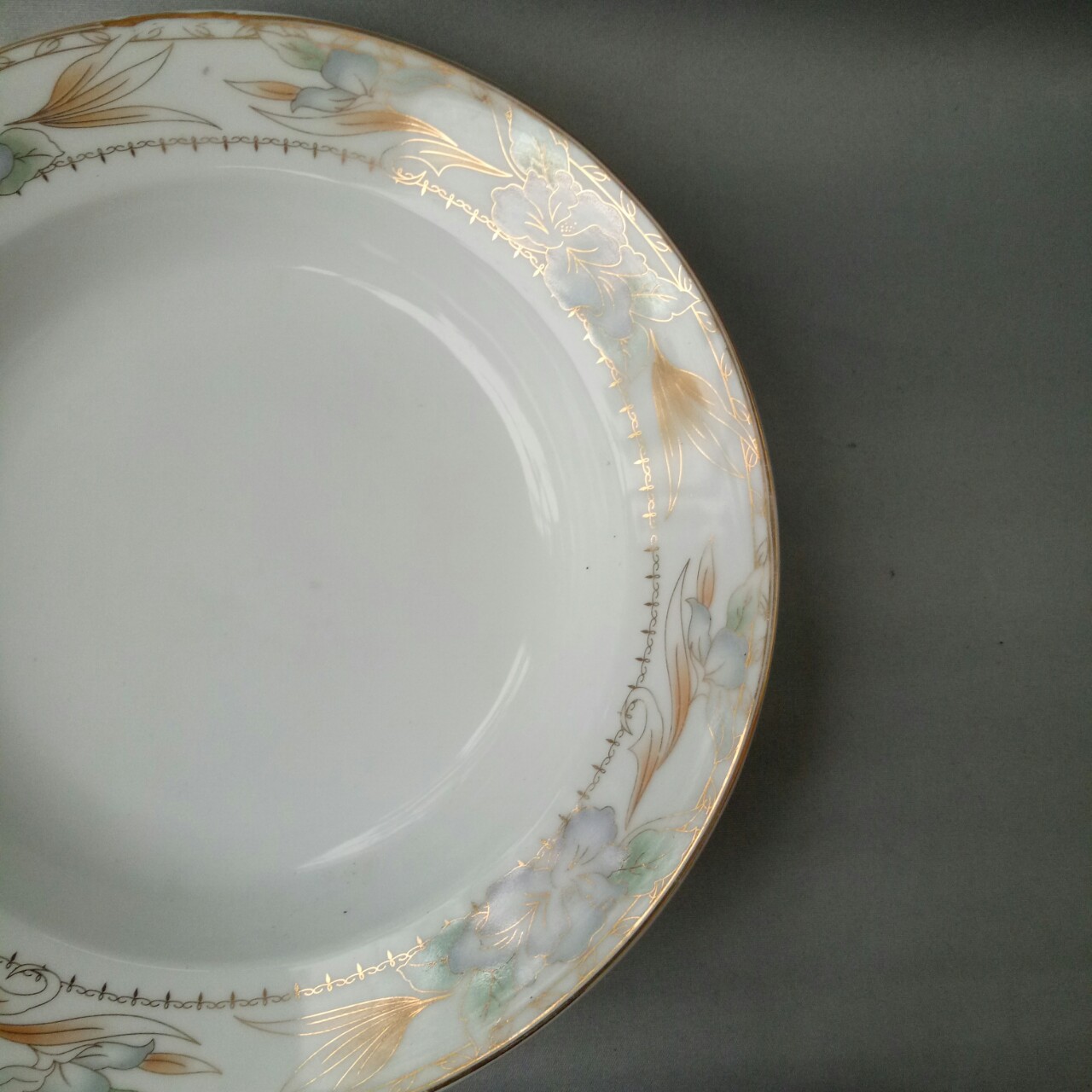 [Xả Kho giá sốc ] Đĩa sứ sâu lòng Long Phương Viền Vàng cao cấp