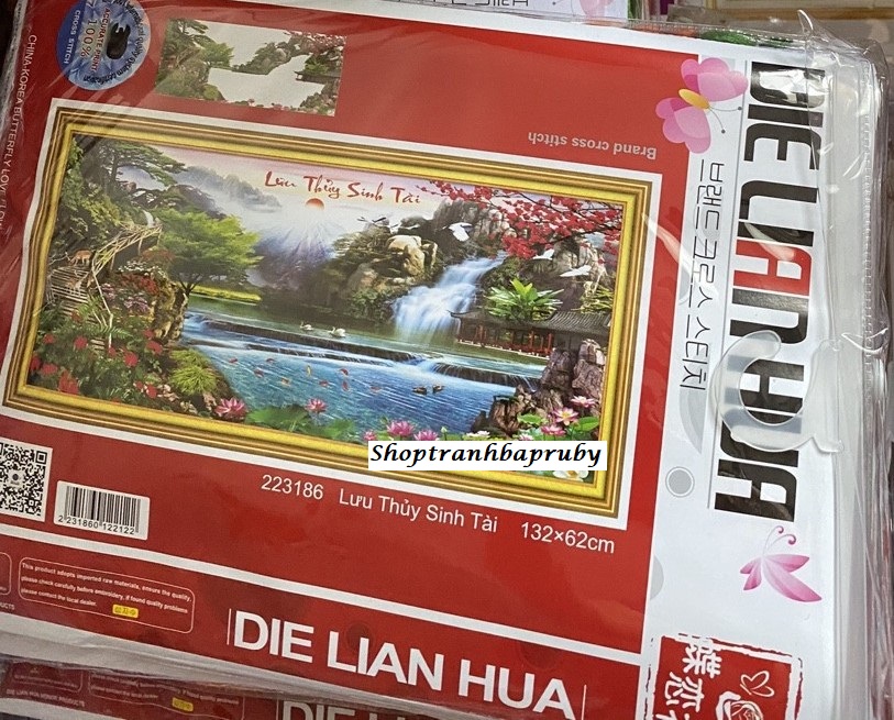 [HCM]Tranh thêu Phong Cảnh Thiên Nhiên Lưu Thủy Sinh Tài 223186 kích thước 132 x 62 cm