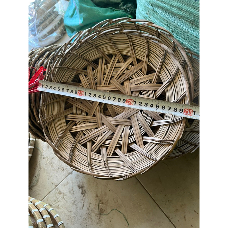 RẾ TRE ĐỰNG NIÊU ĐẤT, NỒI ĐẤT