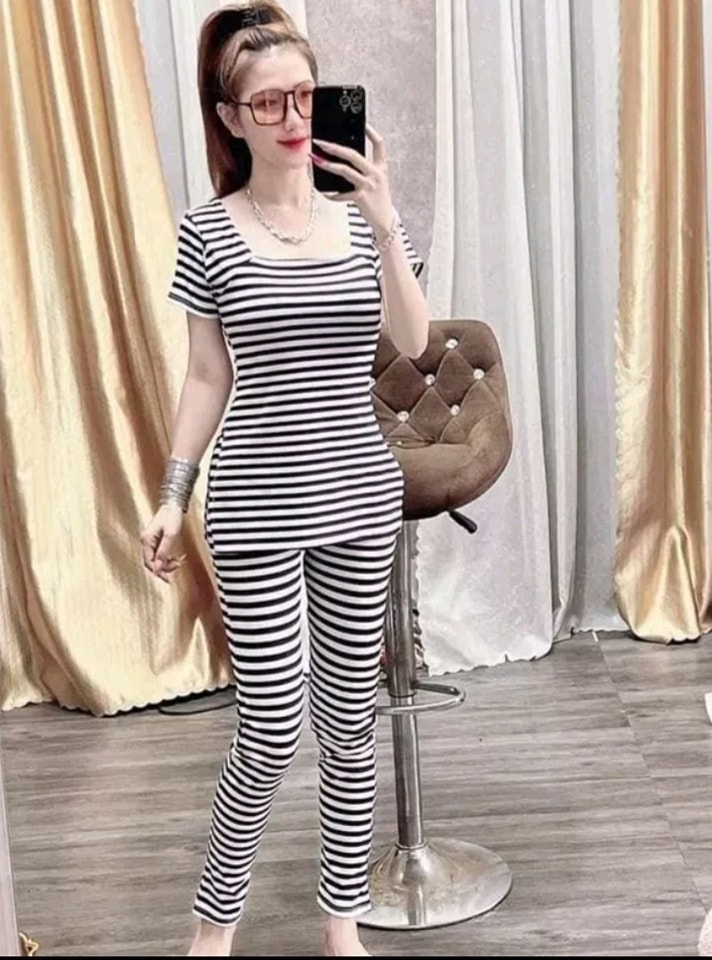 Đồ Bộ Chất Liệu Thun Gân Tăm/ Có Giãn .
