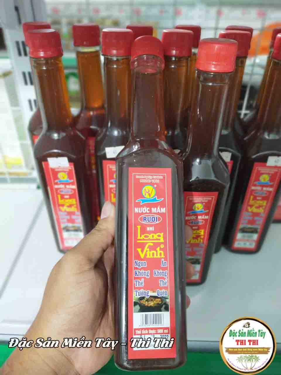 Nước mắm rươi Long Vinh 18 độ đạm (Đặc sản Trà Vinh)