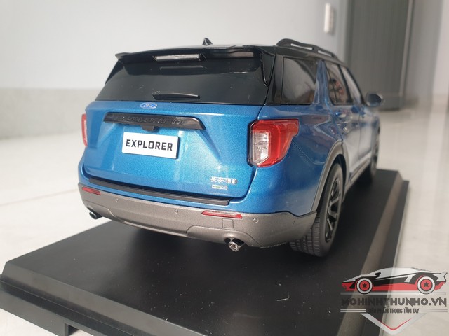 [HCM]Xe mô hình Ford Explorer 2022, tỉ lệ 1:18