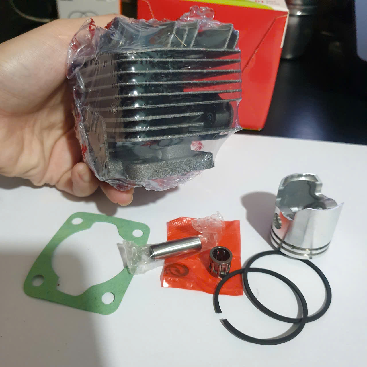 [HCM]Bộ nòng ( hơi) máy cắt cỏ 260 động cơ 34ly. KÈM BI