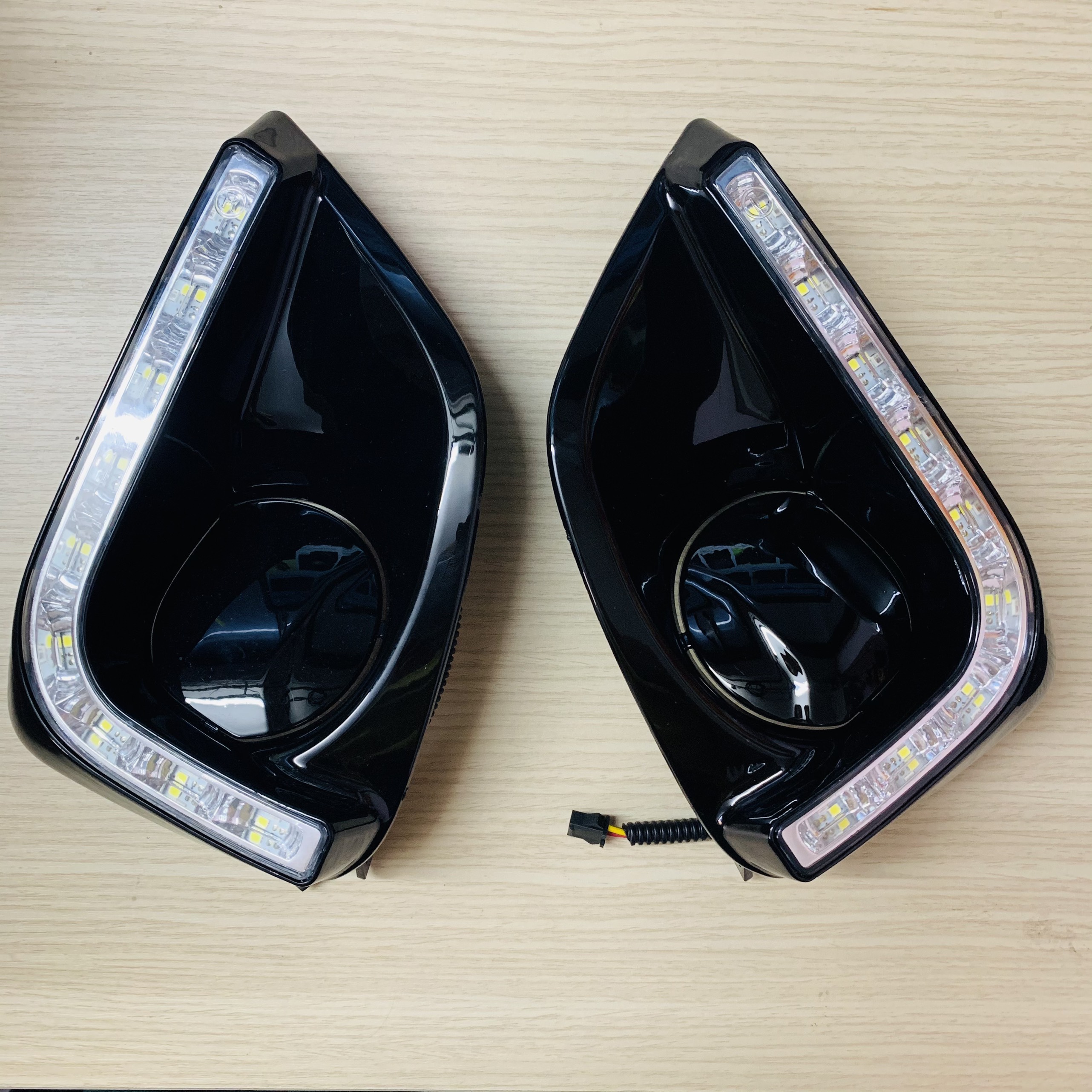 Bộ  Đèn Led Sương Mù Xe Vios 2014