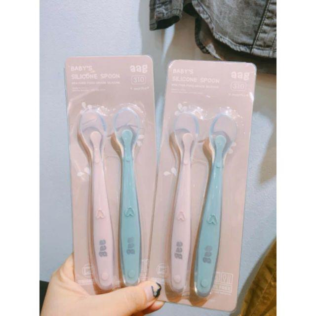 Thìa AAG, set 02 thìa ăn dặm Silicone chính hãng