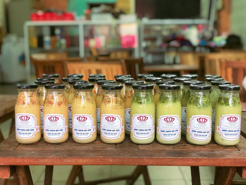 [HCM]Combo 2 CHAI NƯỚC CHẤM HẢI SẢN 300ML (Đỏ + Xanh)