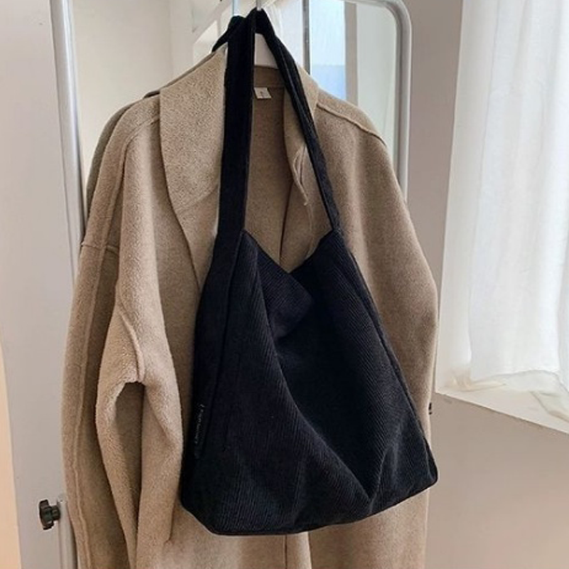 Túi đeo chéo đeo vai vải nhung tăm để được sách a4, lap 14inch unisex