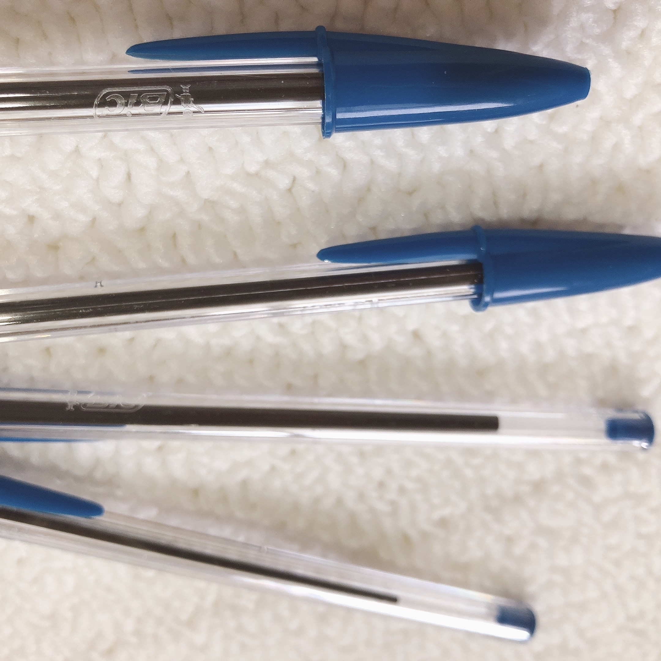 [HCM]COMBO 4 BÚT BI BIC XANH PEN TAPPING THÂN TRONG CRISTAL