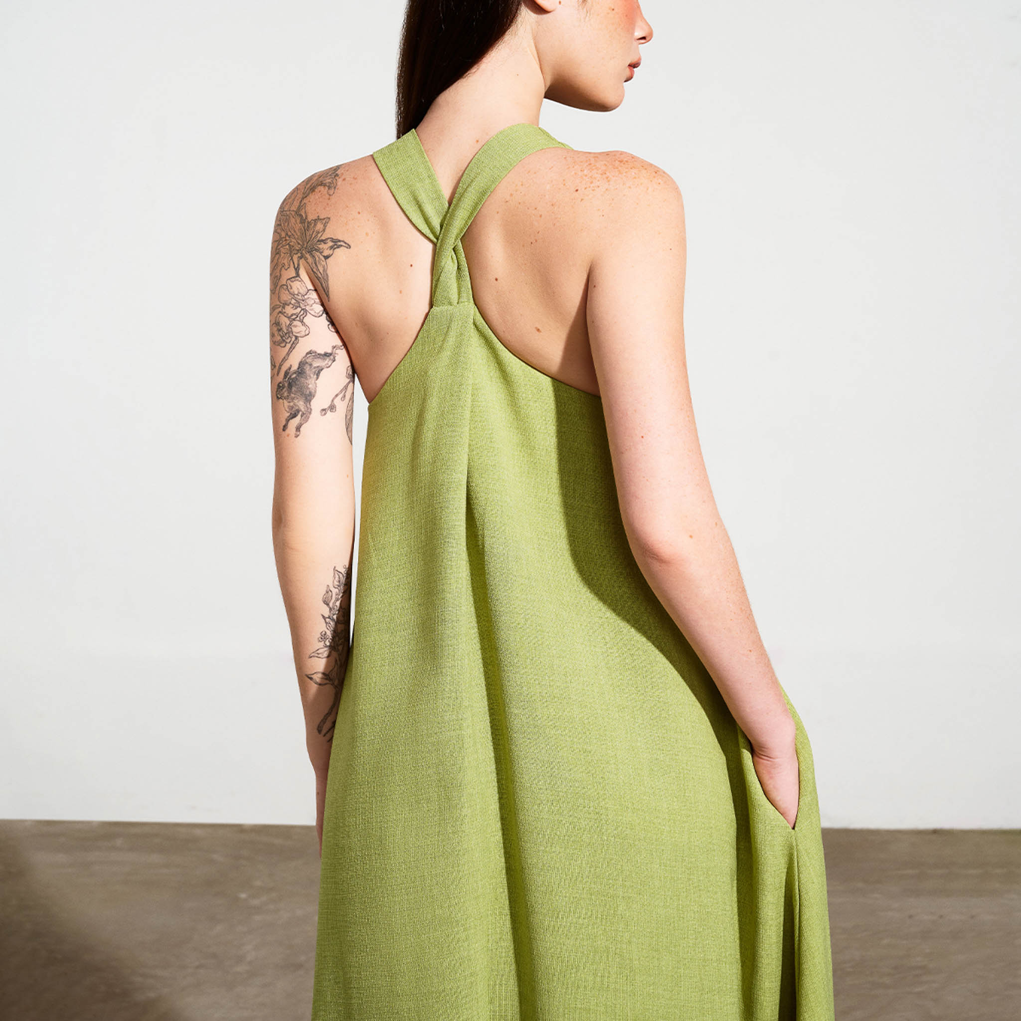 DOTTIE - Đầm maxi xoắn lưng - D0547