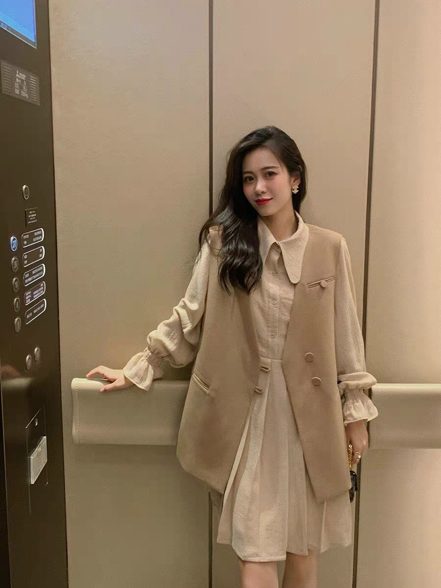 Set đầm sơmi kèm áo khoác gile