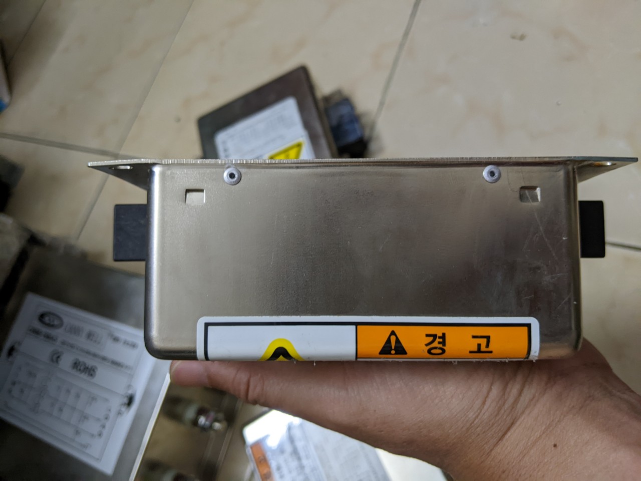 Lọc nguồn emi Lambda 3phase 30A/500V size lớn thảo tủ thiết bị CNC Hàn quốc