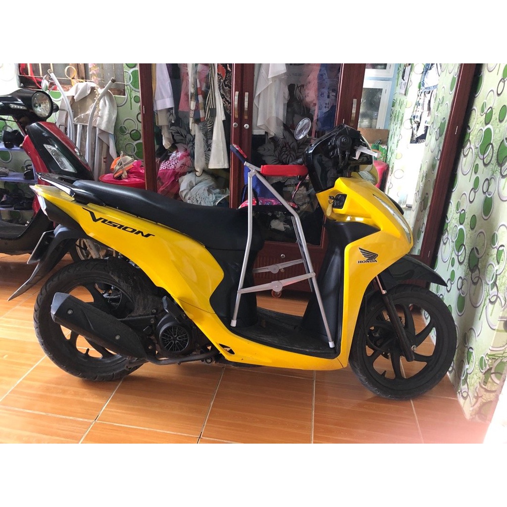 Ghế ngồi xe Vision cho bé