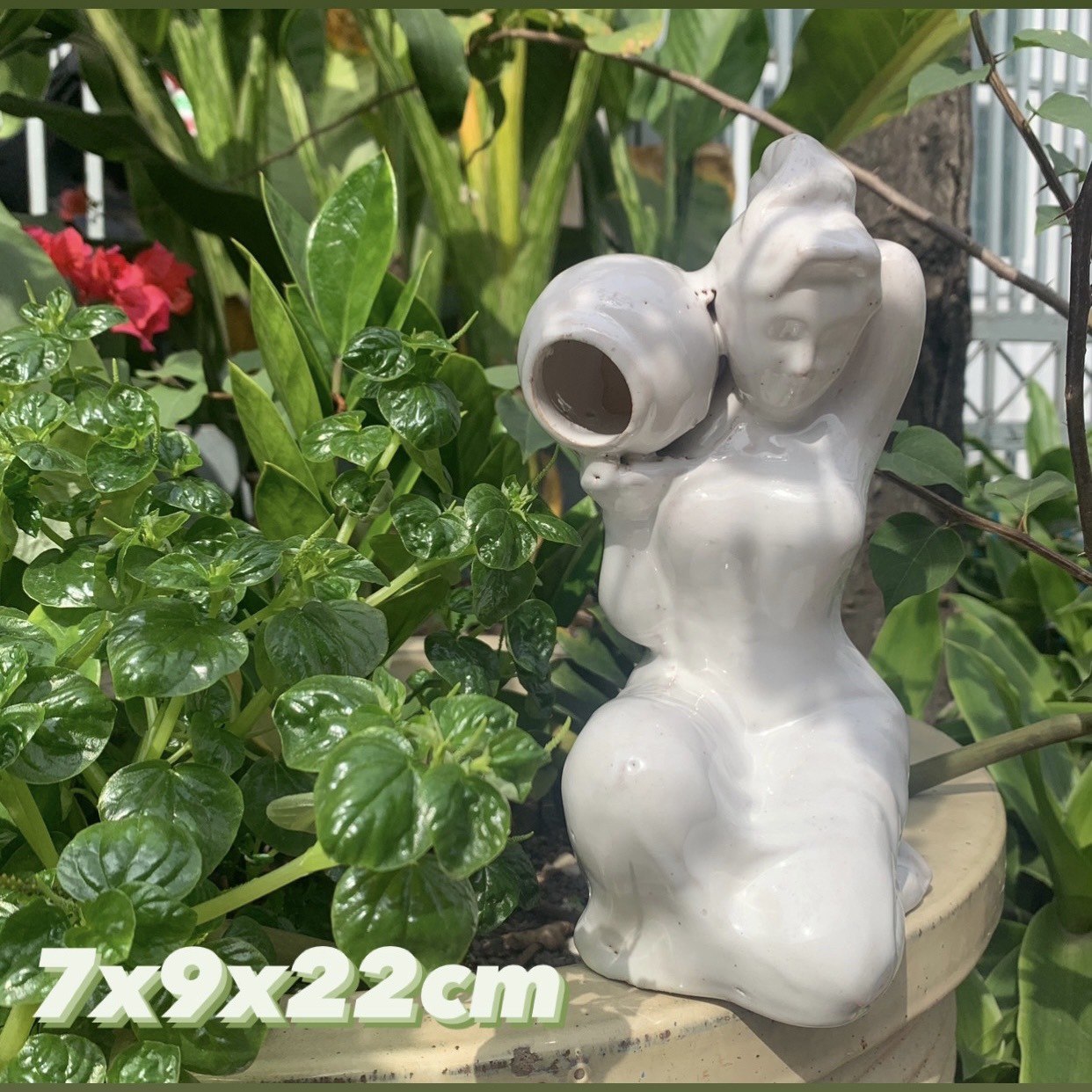 Tượng Cô Gái Đội Bình Đổ Nước Trang Trí Hồ Cá,Hòn Non Bộ, Sân Vườn..