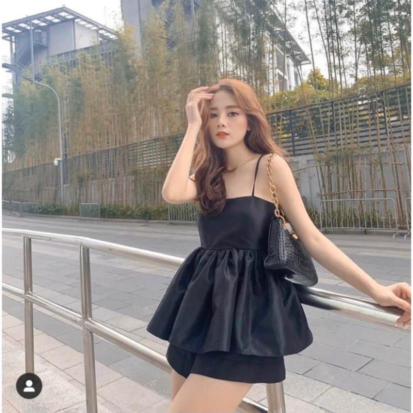 Sét bộ đi chơi thời trang nữ, Sét bộ đùi chất lụa có mút ngực áo 2 dây đan dây sau lưng mix quần đùi màu đen