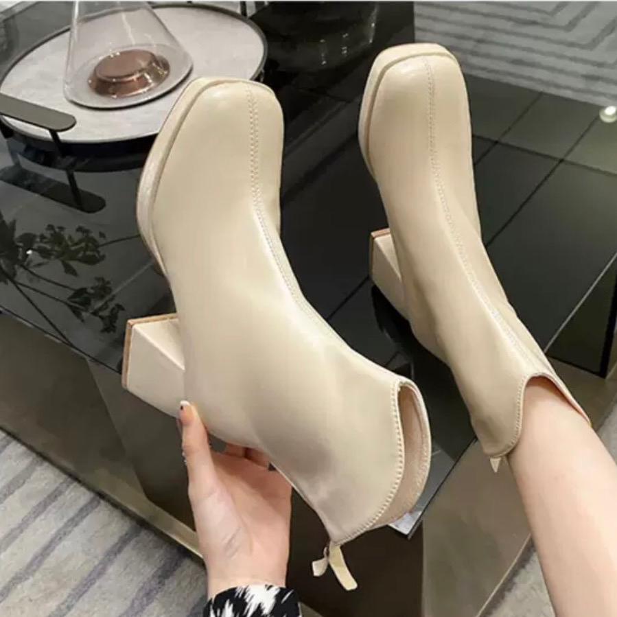 Bốt lửng cổ V đế cao 7p mới