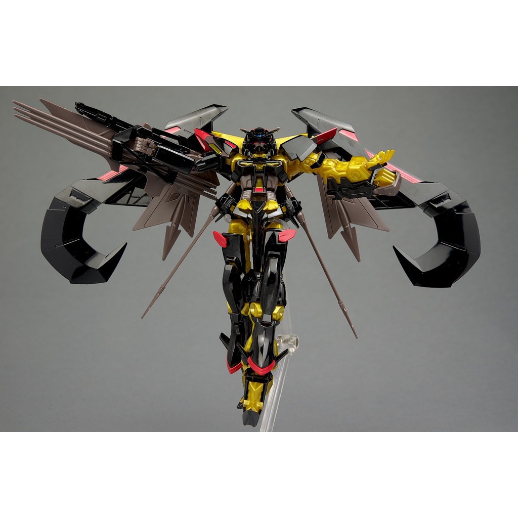 Mô hình lắp ráp HG Astray Gold Frame Amatsu Mina ( tặng base )