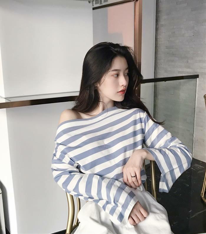 Áo lệch vai tay dài xẽ tay tts0208