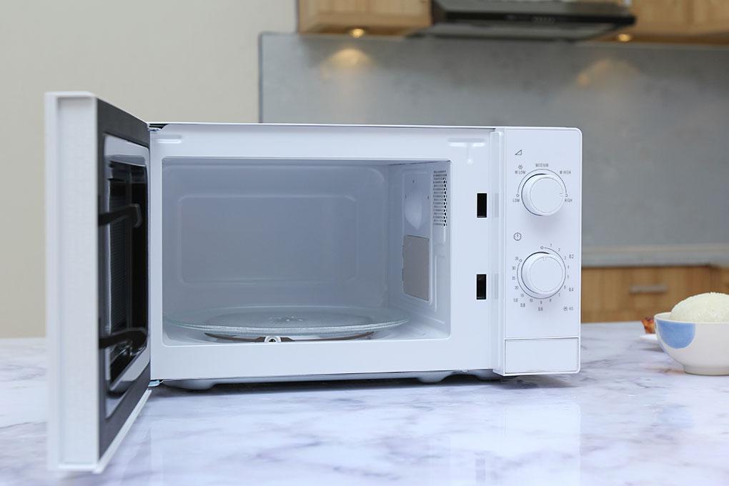 Lò vi sóng Electrolux EMM2022MW 20 lít (?en)