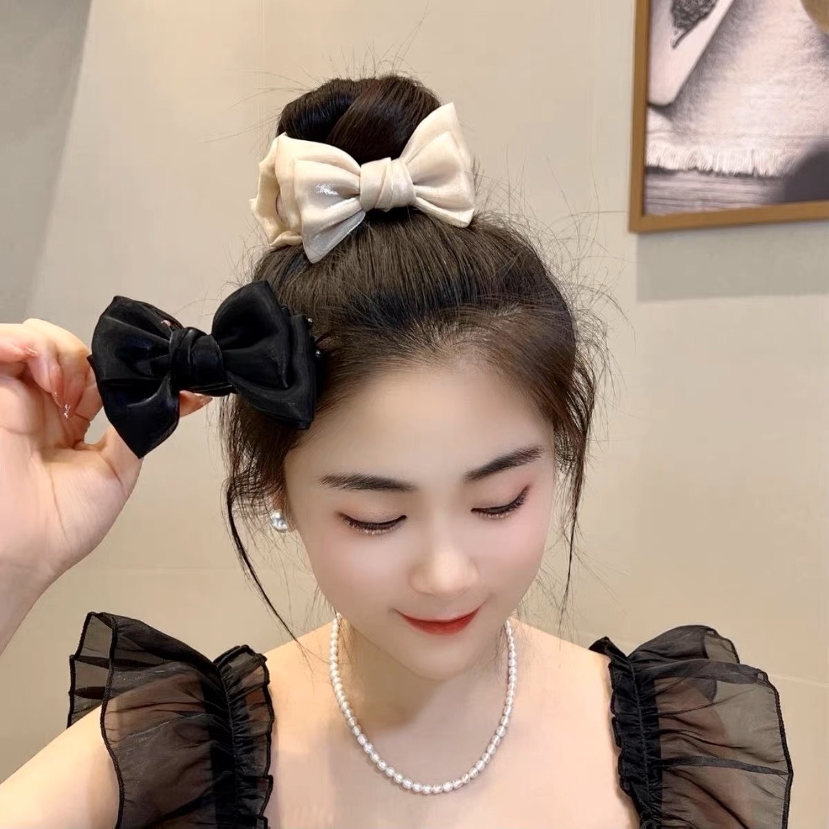 Kẹp Búi Tóc Củ Tỏi Đính Nơ Lụa Siêu Xinh