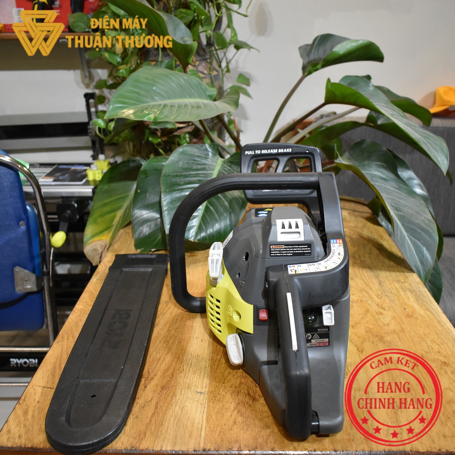 [HCM]Máy Cưa Xích 2 Thì 50cc Ryobi RCS5050 (Máy đẹp 98%)