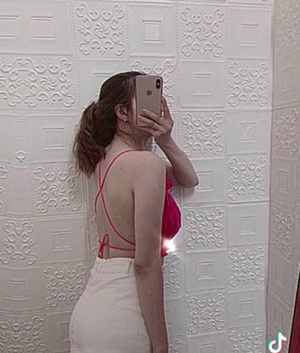 Áo kiểu croptop bèo hở lưng chéo dây cực sexy , chất phi lụa mềm mịn ( ảnh thật )